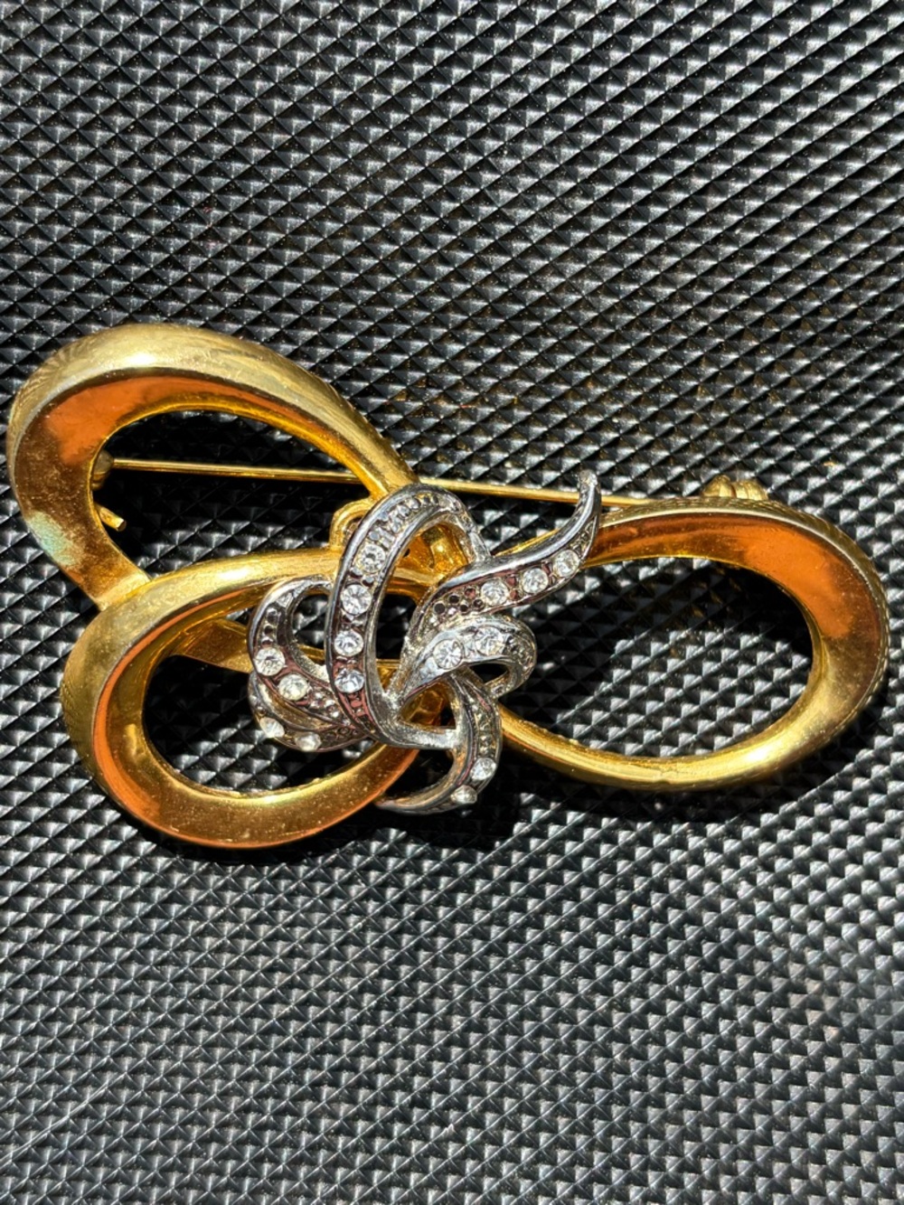 Vintage Mixed Metal Gold & Silver Tone Ribbon Swirl Brooch with Pavé Crystals